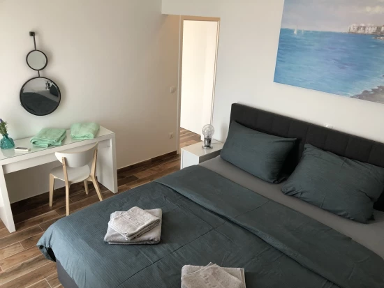 Apartmán Střední Dalmácie - Okrug Gornji DA 7757 N2