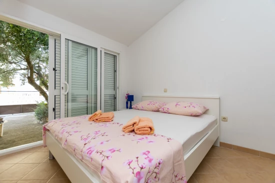 Apartmán Střední Dalmácie - Vinišće DA 7758 N1