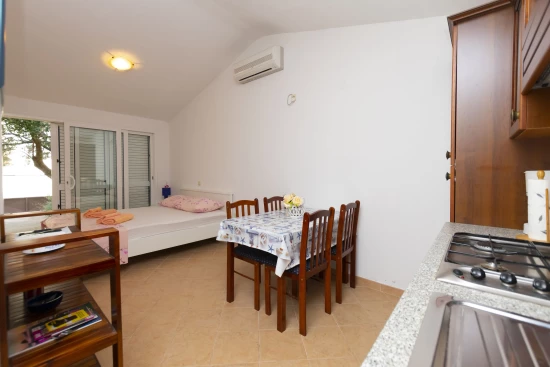 Apartmán Střední Dalmácie - Vinišće DA 7758 N1