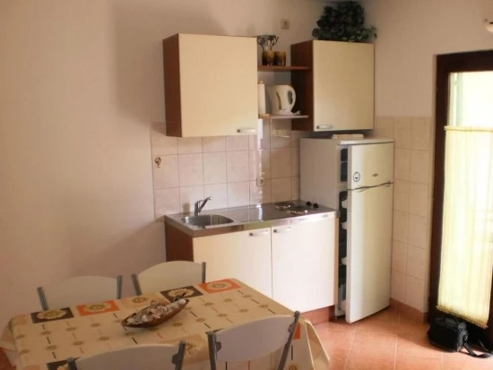 Apartmán Střední Dalmácie - Okrug Gornji DA 7790 N1