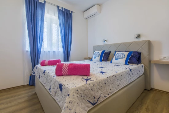 Apartmánový pokoj Kvarner - Novi Vinodolski KV 7354 N2