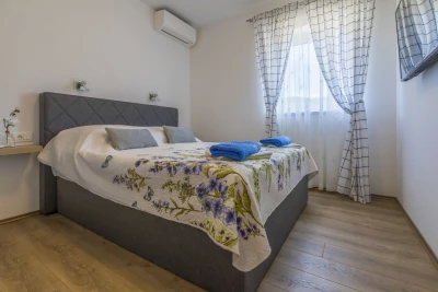 Apartmánový pokoj Kvarner - Novi Vinodolski KV 7355 N1