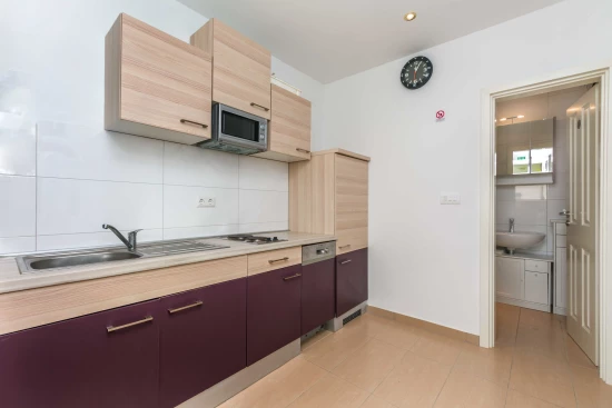 Apartmán Střední Dalmácie - Mali Rat DA 7807 N4