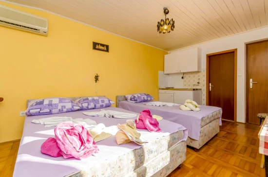 Apartmán Ostrov Šolta - Stomorska OS 9853 N1