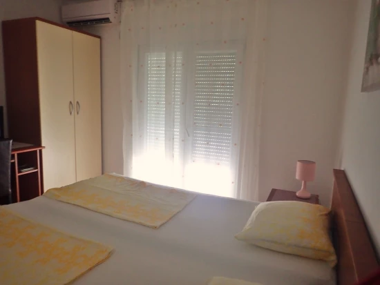 Apartmán Severní Dalmácie - Starigrad Paklenica DA 7809 N2