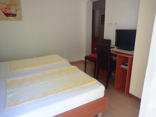 Apartmán Severní Dalmácie - Starigrad Paklenica DA 7809 N2