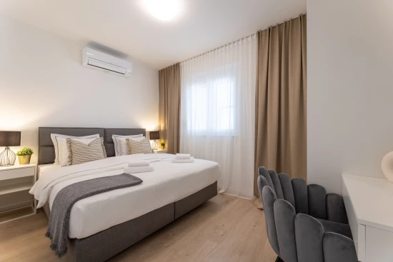 Vila Střední Dalmácie - Plano (Trogir) DA 7828 N1