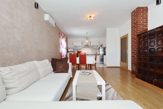 Apartmán Severní Dalmácie - Pakoštane DA 7832 N1