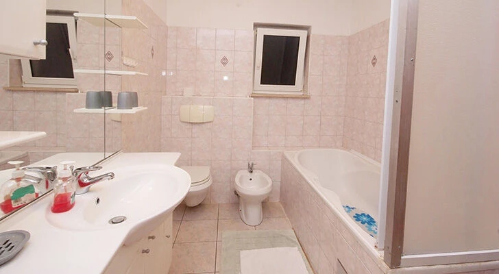 Apartmán Střední Dalmácie - Kaštela DA 7836 N1