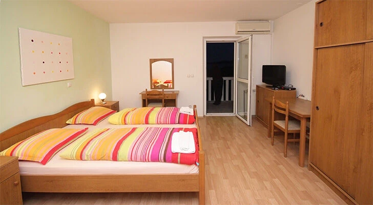 Apartmán Střední Dalmácie - Kaštela DA 7836 N1