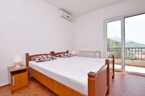 Apartmán Černá Hora - Petrovac CH 7053 N2