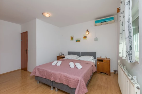 Apartmán Střední Dalmácie - Nemira (Omiš) DA 7876 N1