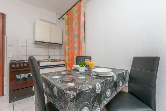 Apartmán Střední Dalmácie - Nemira (Omiš) DA 7876 N3