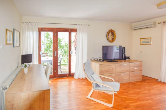 Apartmán Severní Dalmácie - Tribunj (Vodice) DA 7883 N1