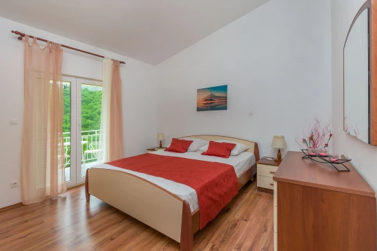 Apartmán Střední Dalmácie - Slime (Omiš) DA 7886 N1