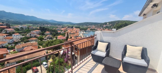 Apartmán Ostrov Hvar - Jelsa OS 9927 N3