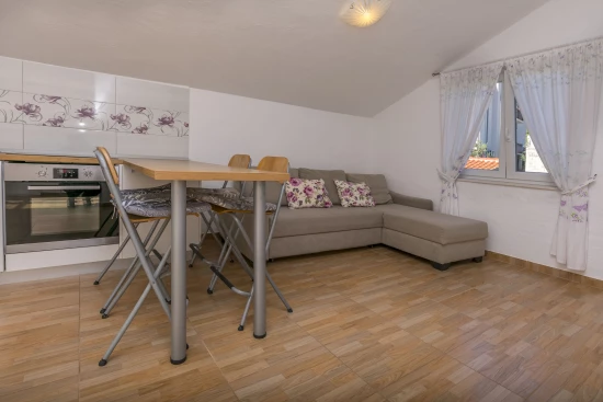 Apartmán Severní Dalmácie - Rogoznica DA 7900 N1