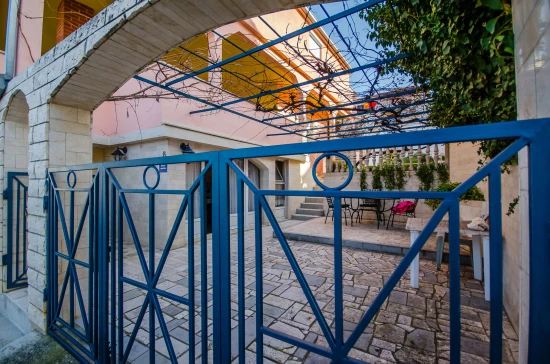 Apartmán Střední Dalmácie - Trogir DA 7915 N1