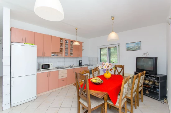 Apartmán Střední Dalmácie - Podstrana DA 7931 N1