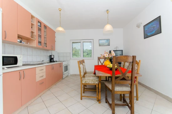 Apartmán Střední Dalmácie - Podstrana DA 7931 N1