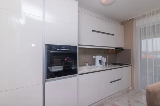 Apartmán Střední Dalmácie - Okrug Gornji DA 7933 N2