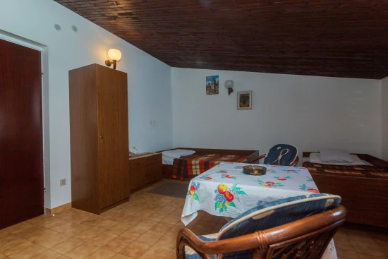 Apartmán Střední Dalmácie - Staniči DA 7947 N1