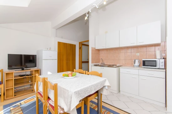 Apartmán Střední Dalmácie - Drvenik DA 7964 N1