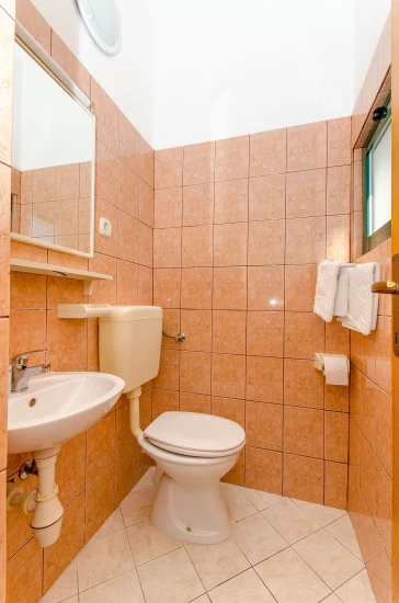 Apartmán Střední Dalmácie - Drvenik DA 7964 N1