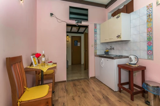 Apartmán Střední Dalmácie - Krilo Jesenice DA 7976 N1