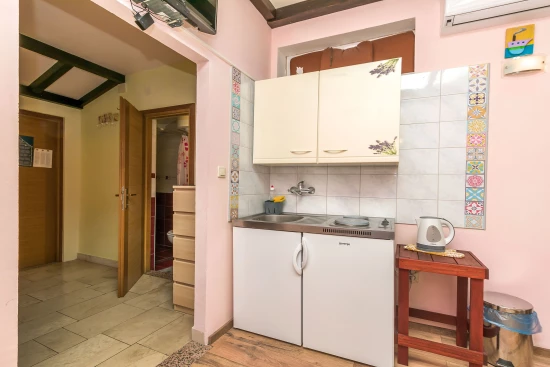 Apartmán Střední Dalmácie - Krilo Jesenice DA 7976 N1