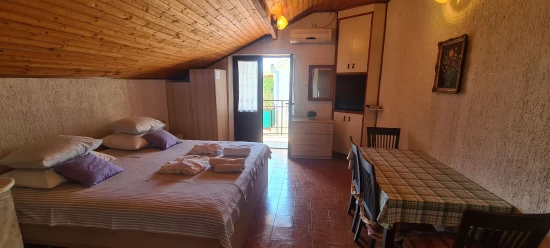 Apartmán Ostrov Hvar - Sućuraj OS 9959 N2