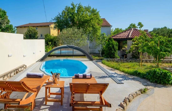 Vila Severní Dalmácie - Sveti Filip i Jakov (Biograd) DA 7997 N1