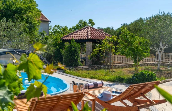 Vila Severní Dalmácie - Sveti Filip i Jakov (Biograd) DA 7997 N1