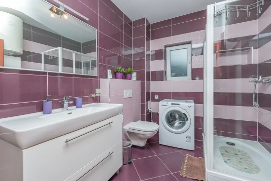 Apartmán Střední Dalmácie - Strožanac (Podstrana) DA 8002 N1