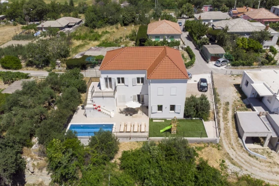 Vila Střední Dalmácie - Solin (Split) DA 8006 N1