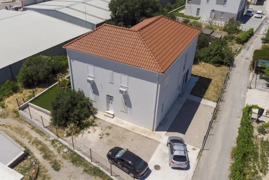 Vila Střední Dalmácie - Solin (Split) DA 8006 N1