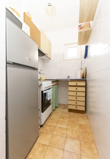 Apartmán Střední Dalmácie - Dugi Rat DA 8019 N1