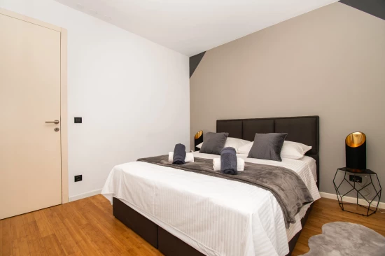 Apartmán Severní Dalmácie - Šibenik DA 8036 N1