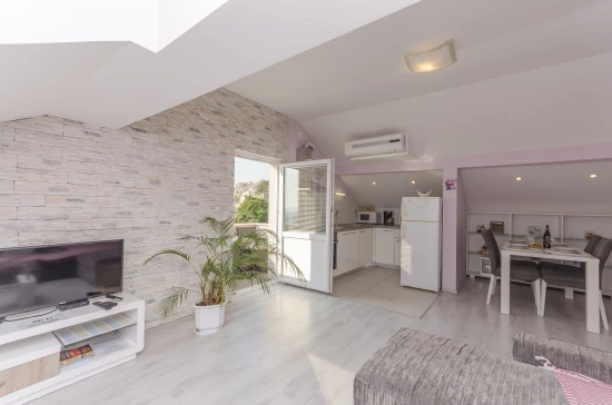 Apartmán Severní Dalmácie - Šibenik DA 8037 N1