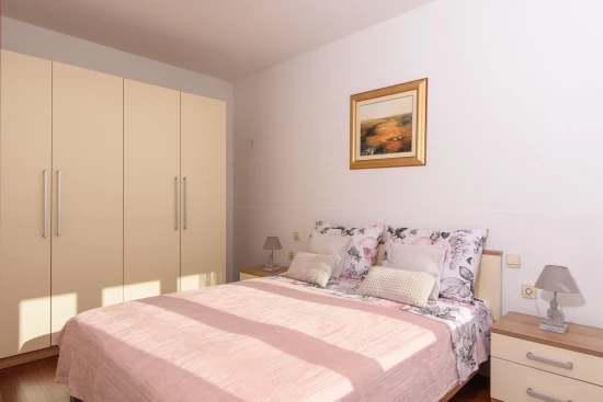 Apartmán Střední Dalmácie - Okrug Gornji DA 8043 N1