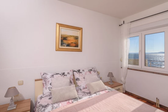 Apartmán Střední Dalmácie - Okrug Gornji DA 8043 N1