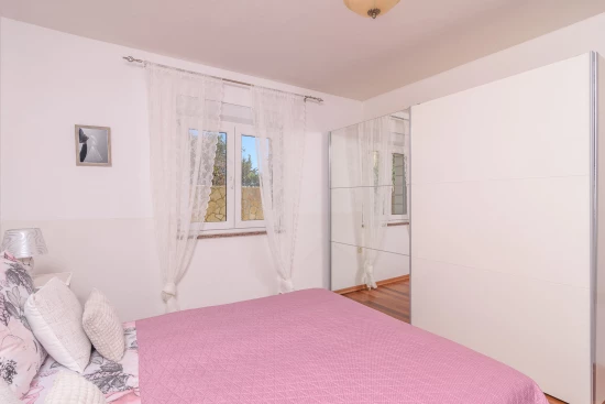 Apartmán Střední Dalmácie - Okrug Gornji DA 8043 N1