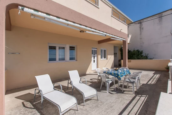 Apartmán Střední Dalmácie - Omiš DA 8054 N1