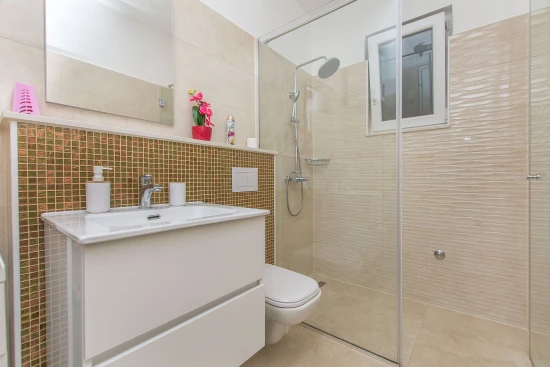 Apartmán Střední Dalmácie - Omiš DA 8054 N1