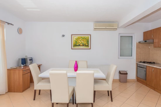 Apartmán Střední Dalmácie - Makarska DA 8059 N2