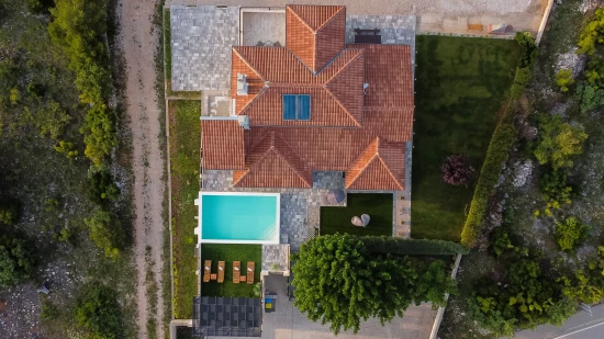 Vila Severní Dalmácie - Šibenik DA 8066 N1