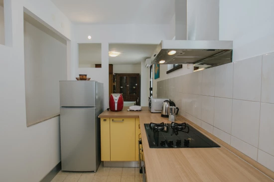 Apartmán Střední Dalmácie - Kaštela DA 8072 N1