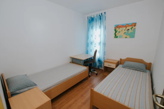 Apartmán Střední Dalmácie - Kaštela DA 8072 N1