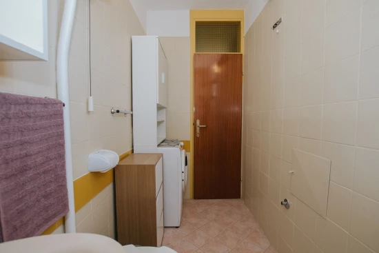 Apartmán Střední Dalmácie - Kaštela DA 8072 N1