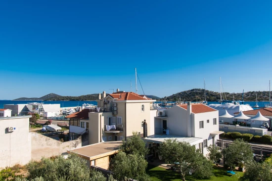 Apartmán Severní Dalmácie - Tribunj (Vodice) DA 8099 N2